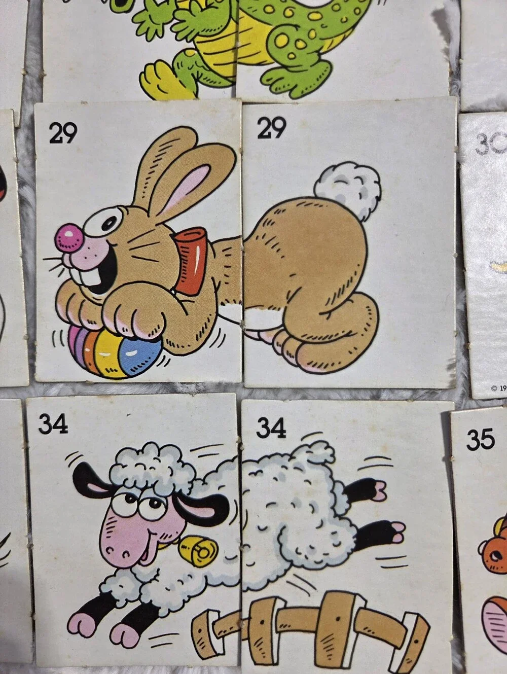 Colorforms - Vintage Guess Zoo? Memory Matching Card Game - 1982